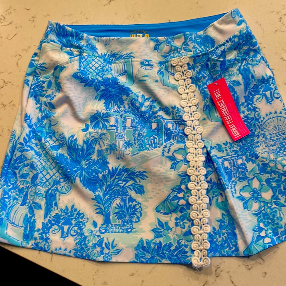 Lilly Pulitzer skort size 12 euc